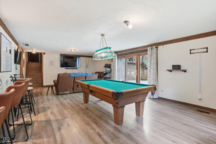 Listing Image 59