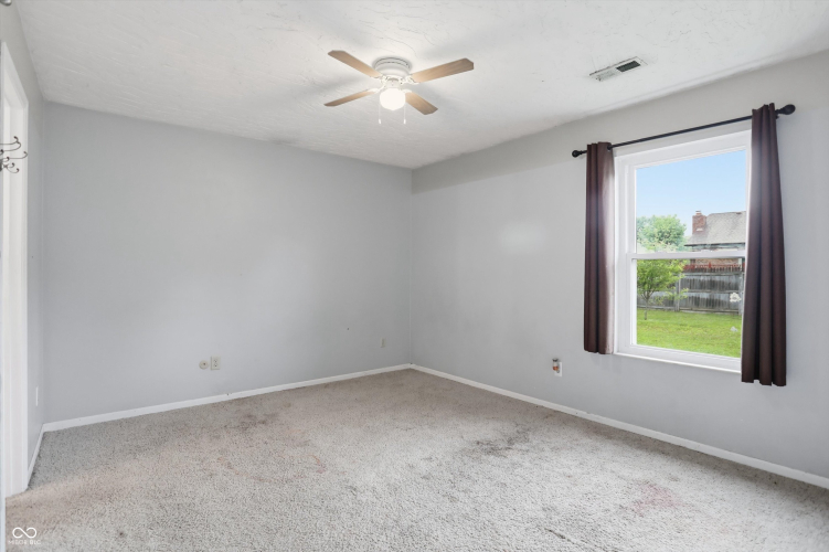 Listing Image 29