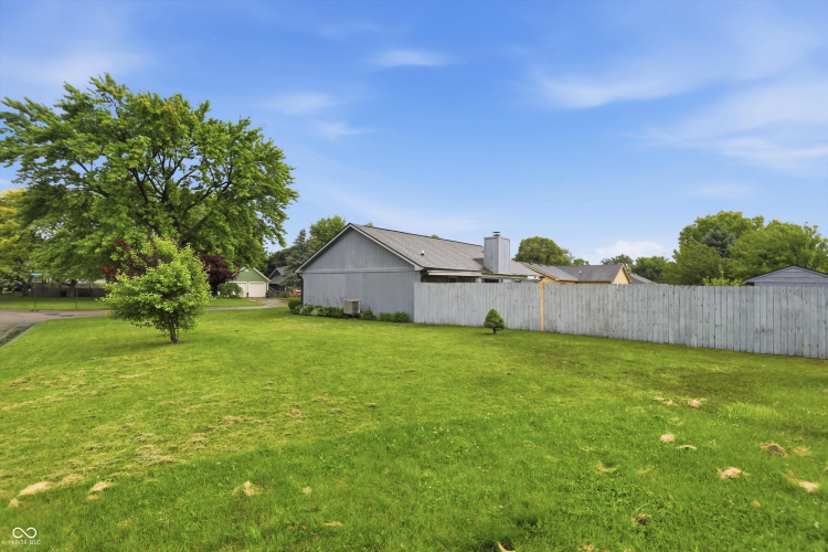 Listing Image 40