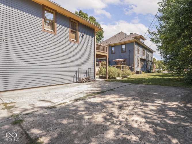 Listing Image 53