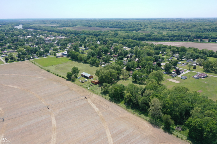 Listing Image 17
