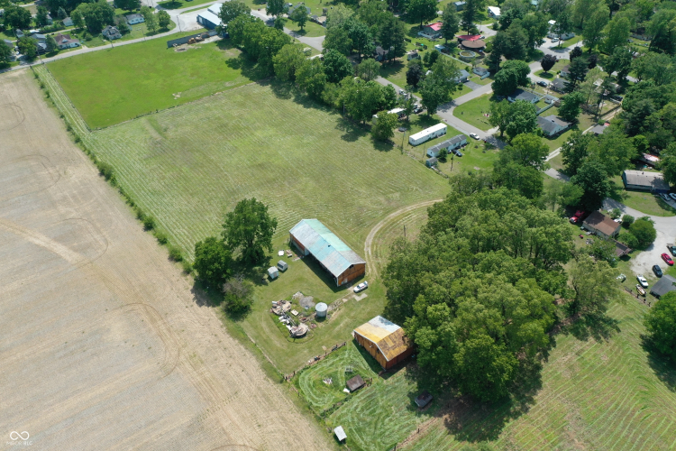 Listing Image 21