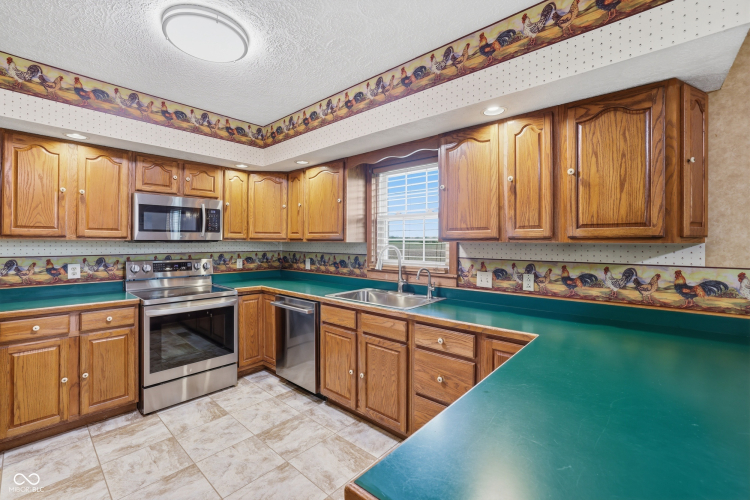 Listing Image 15