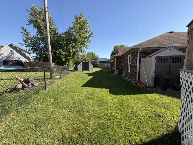 Listing Image 23