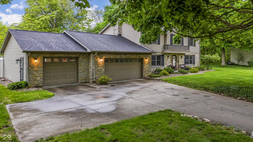 Listing Image 56