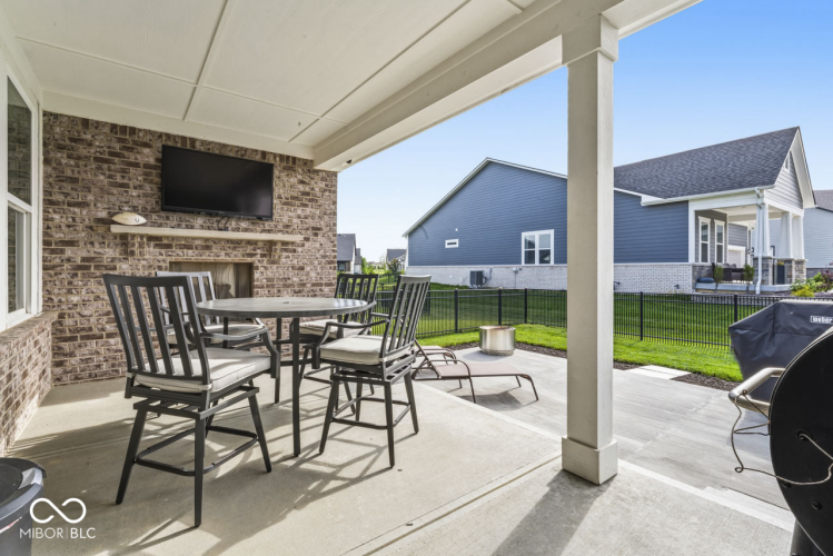 Listing Image 55