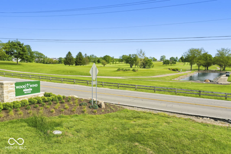 Listing Image 64
