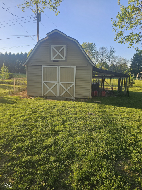 Listing Image 17