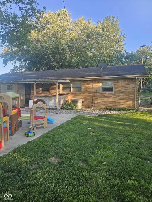 Listing Image 20