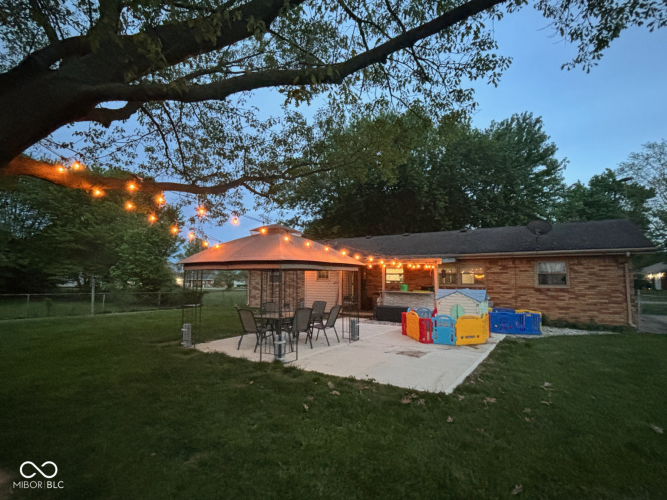 Listing Image 21