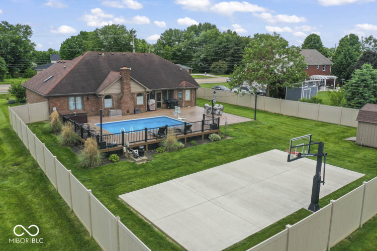 Listing Image 54