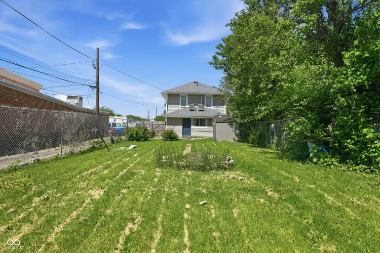 Listing Image 43