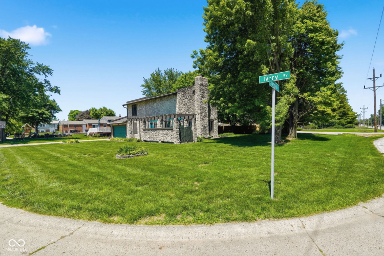 Listing Image 53