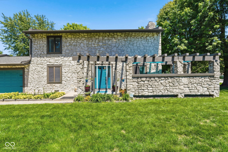 Listing Image 57