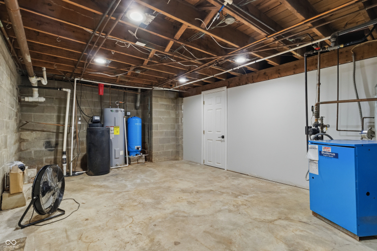 Listing Image 41