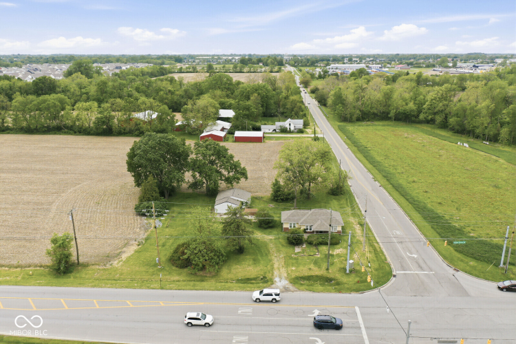 Listing Image 26