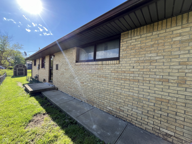 Listing Image 38