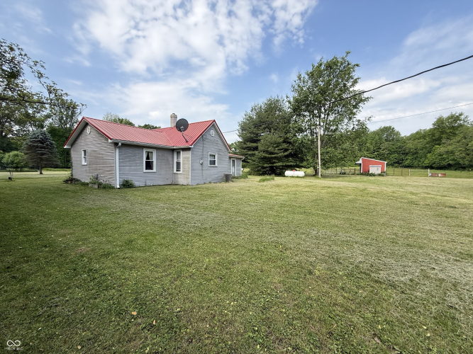 Listing Image 9