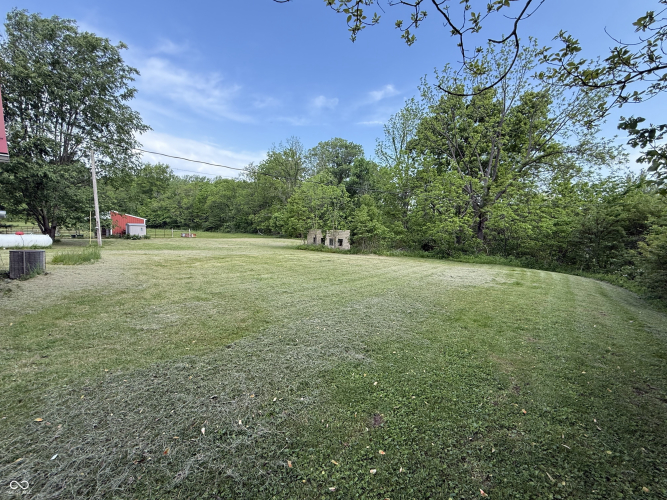 Listing Image 10