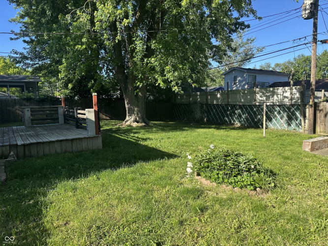 Listing Image 11