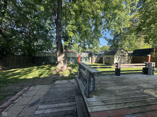 Listing Image 5