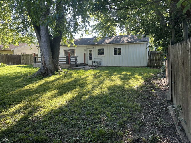 Listing Image 8