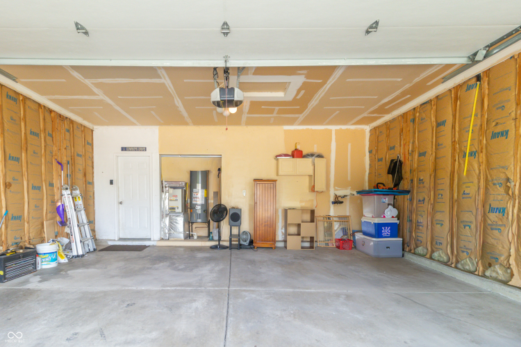 Listing Image 40