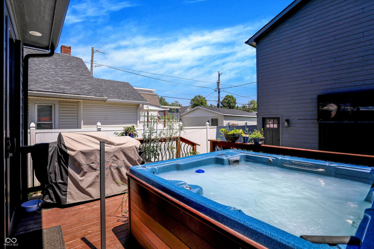 Listing Image 58