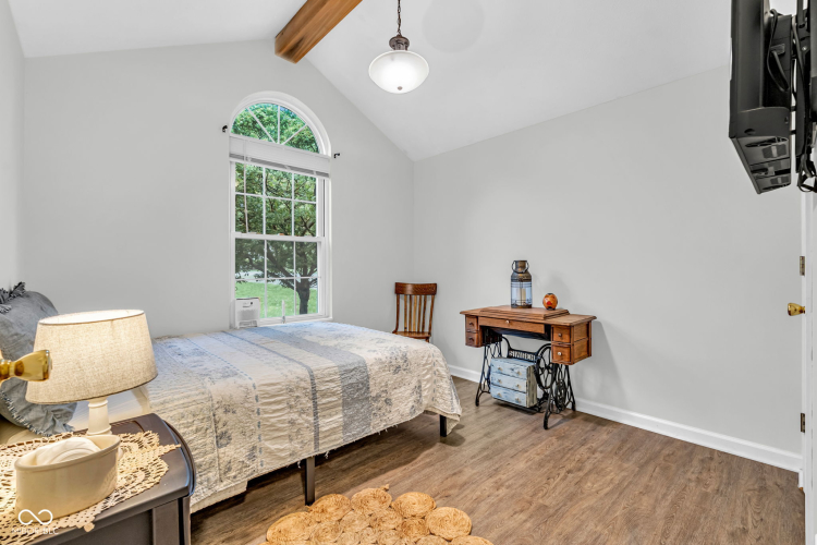 Listing Image 30