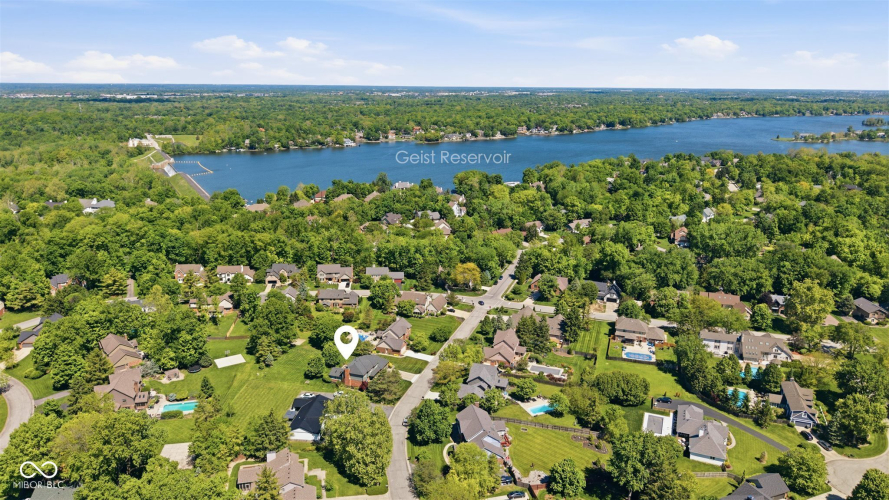 Listing Image 53