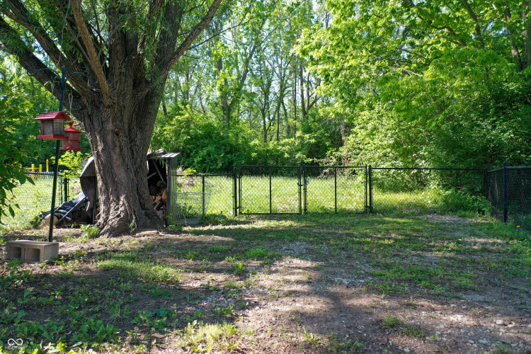 Listing Image 36