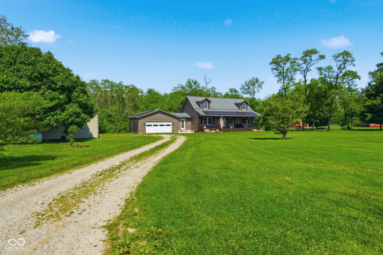 Listing Image 6