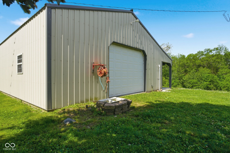 Listing Image 73