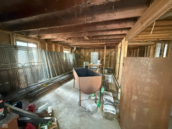 Listing Image 27