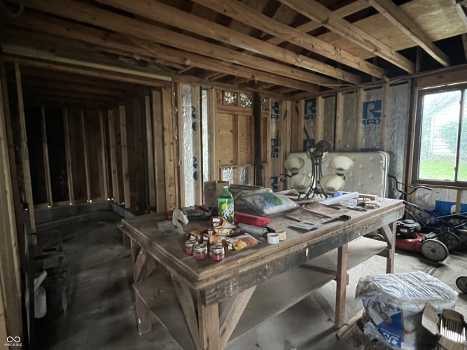 Listing Image 28