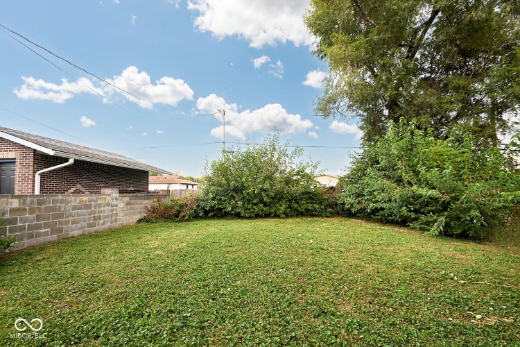 Listing Image 20
