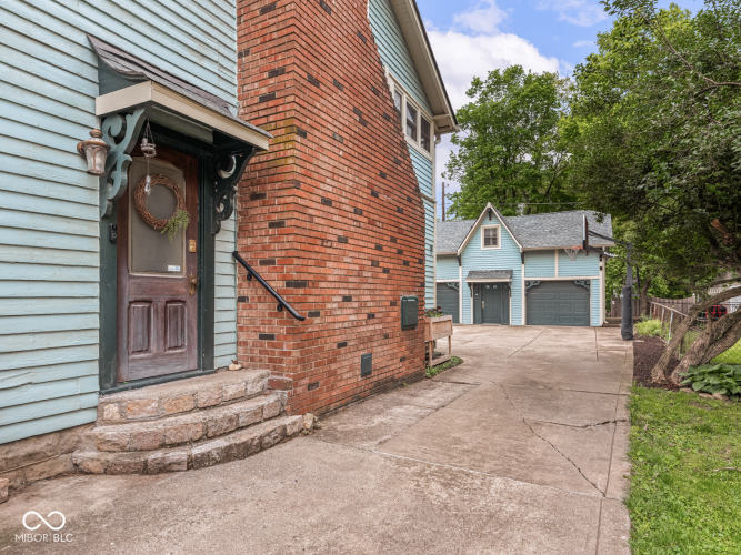 Listing Image 57