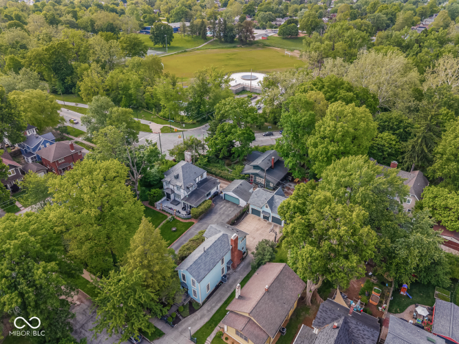 Listing Image 84