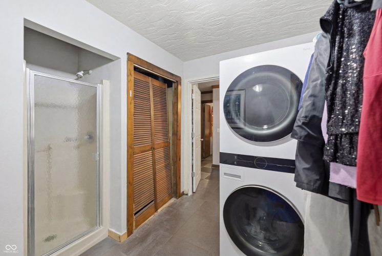 Listing Image 55