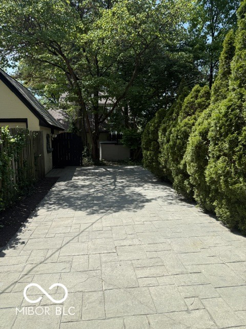 Listing Image 30