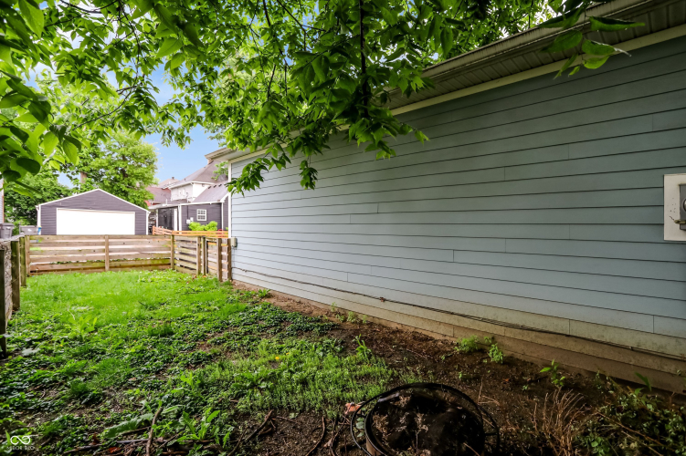 Listing Image 43