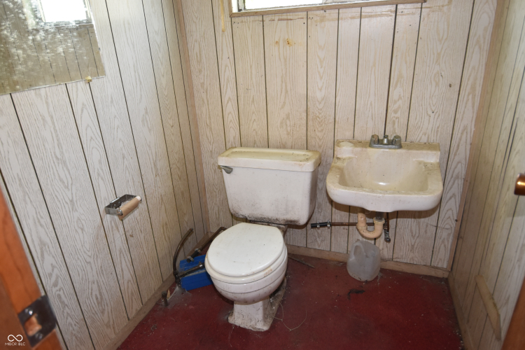 Listing Image 26
