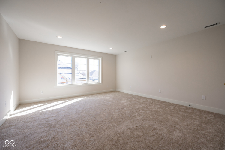 Listing Image 80