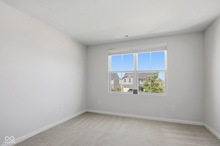 Listing Image 53