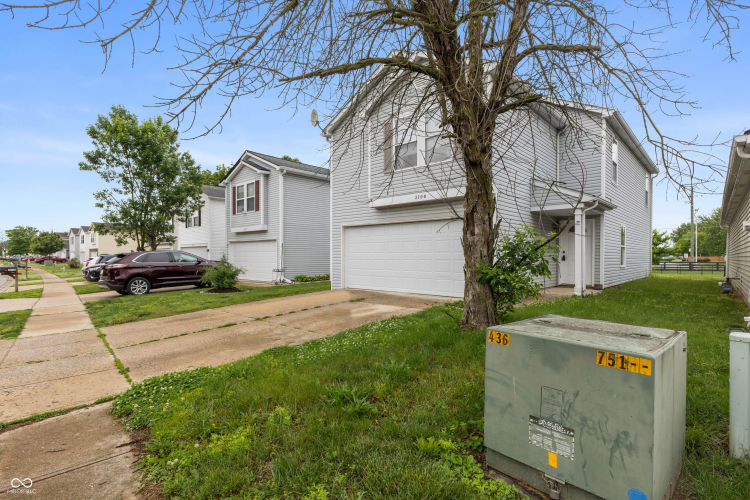 Listing Image 40