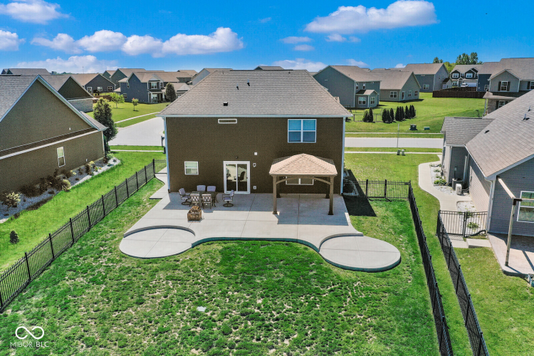 Listing Image 52