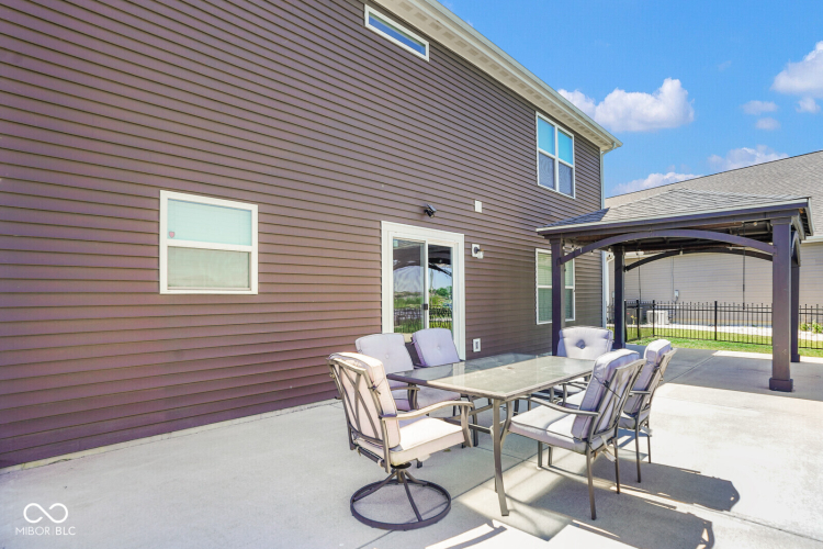 Listing Image 55