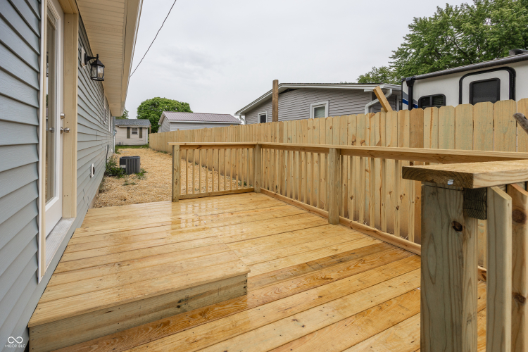 Listing Image 23
