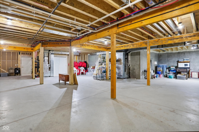 Listing Image 104