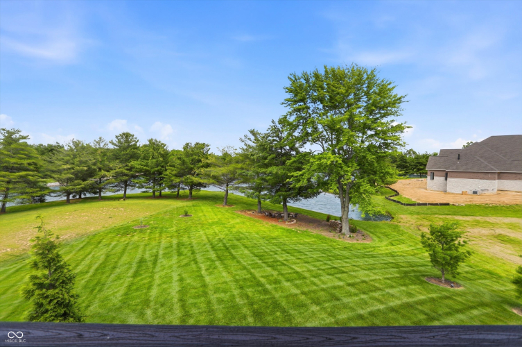 Listing Image 92